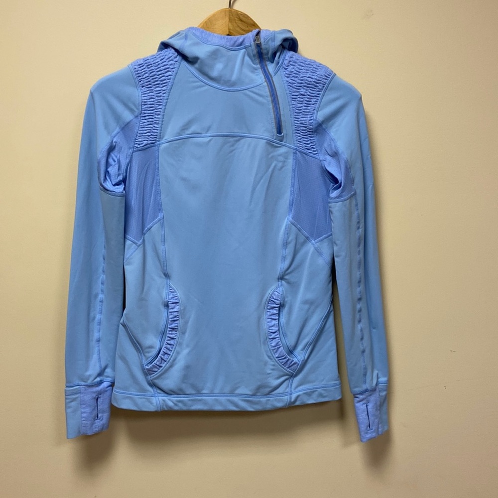 Lululemon light blue pullover hoodie size 6